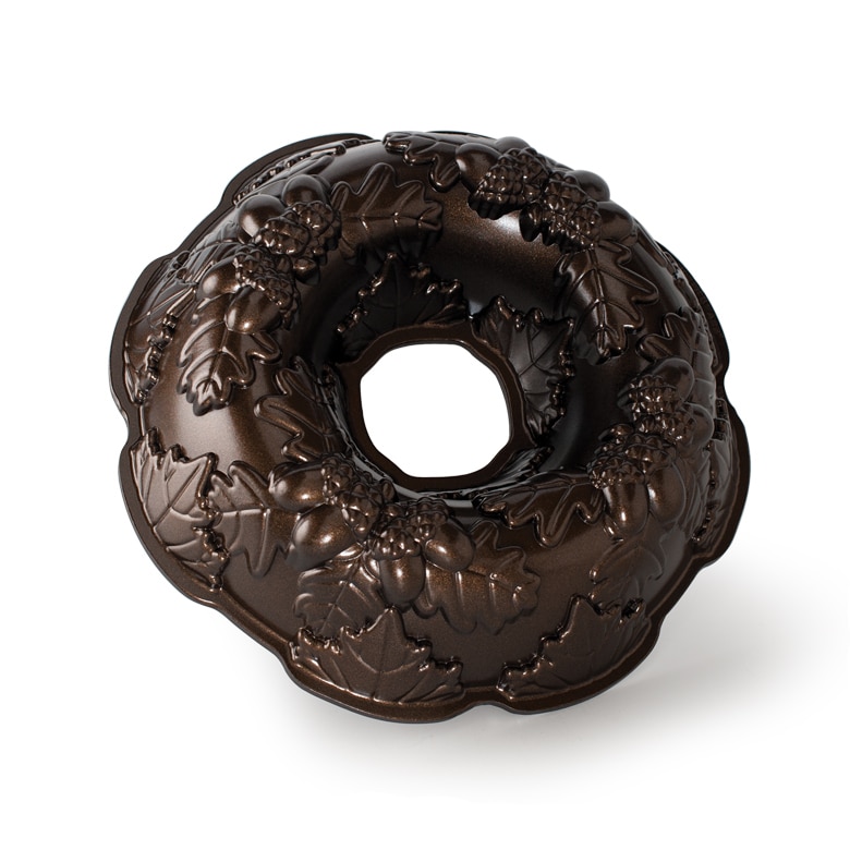 Autumn Wreath Bundt® Pan view 1