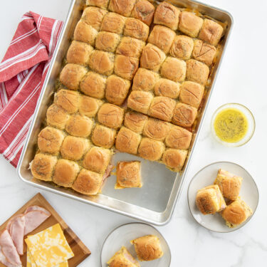 Visit Big Batch Baked Ham and Cheese Sliders Recipe